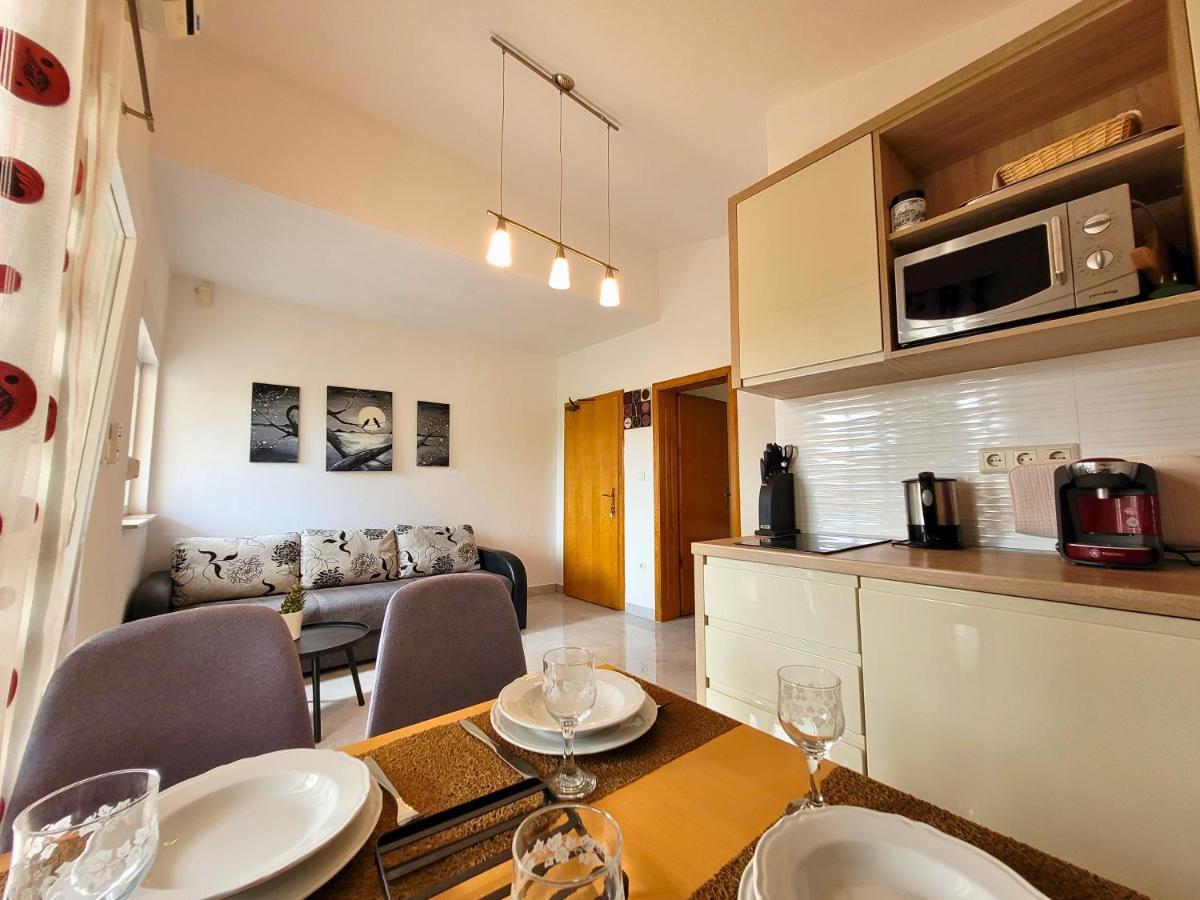 Apartment Jelena Vir Eksteriør bilde
