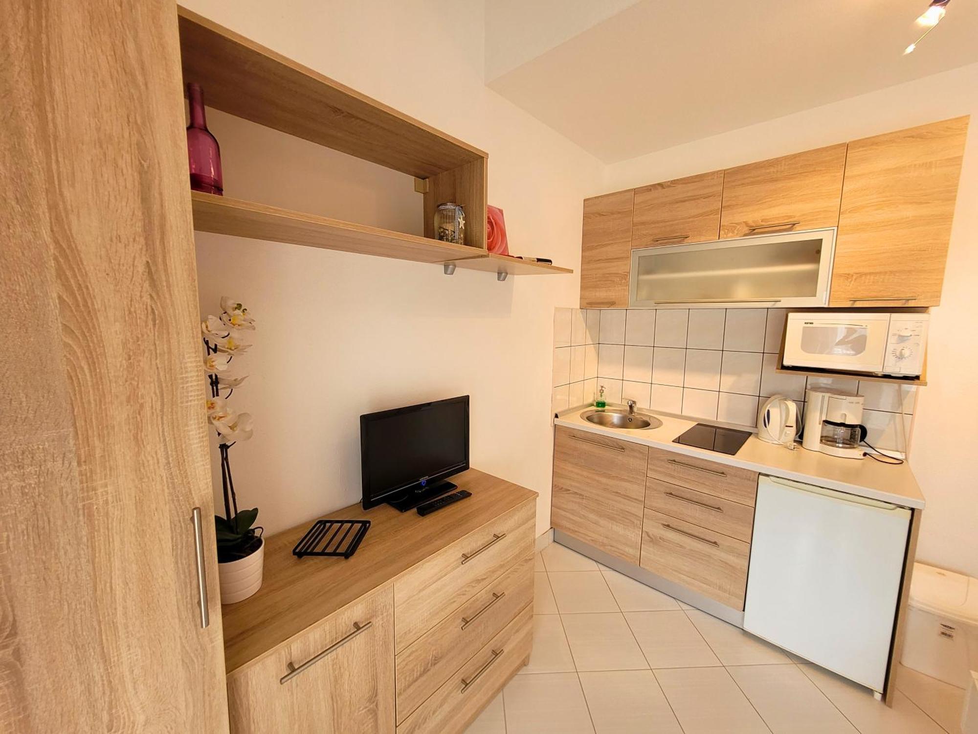 Apartment Jelena Vir Eksteriør bilde